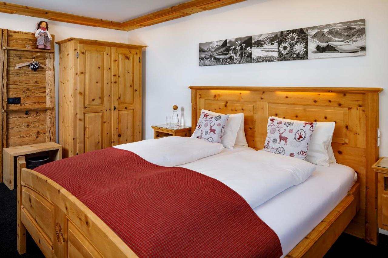 Hotel Walserhuus Sertig Sertig Döfli Buitenkant foto