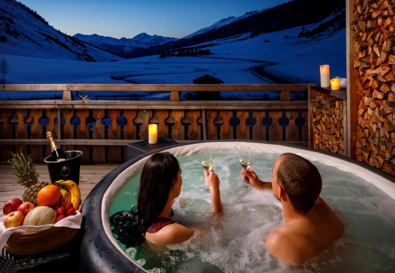 Hotel Walserhuus Sertig Sertig Döfli Buitenkant foto