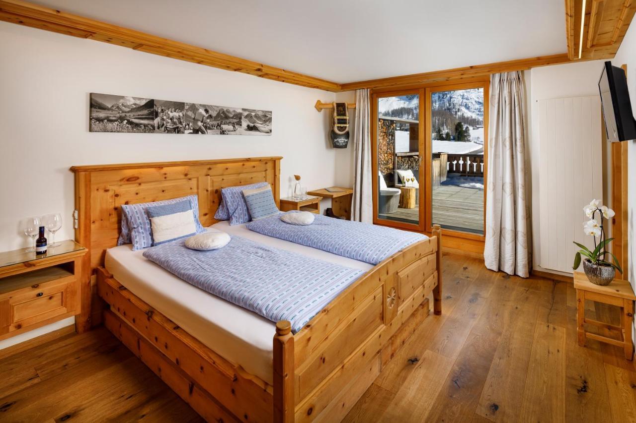 Hotel Walserhuus Sertig Sertig Döfli Buitenkant foto